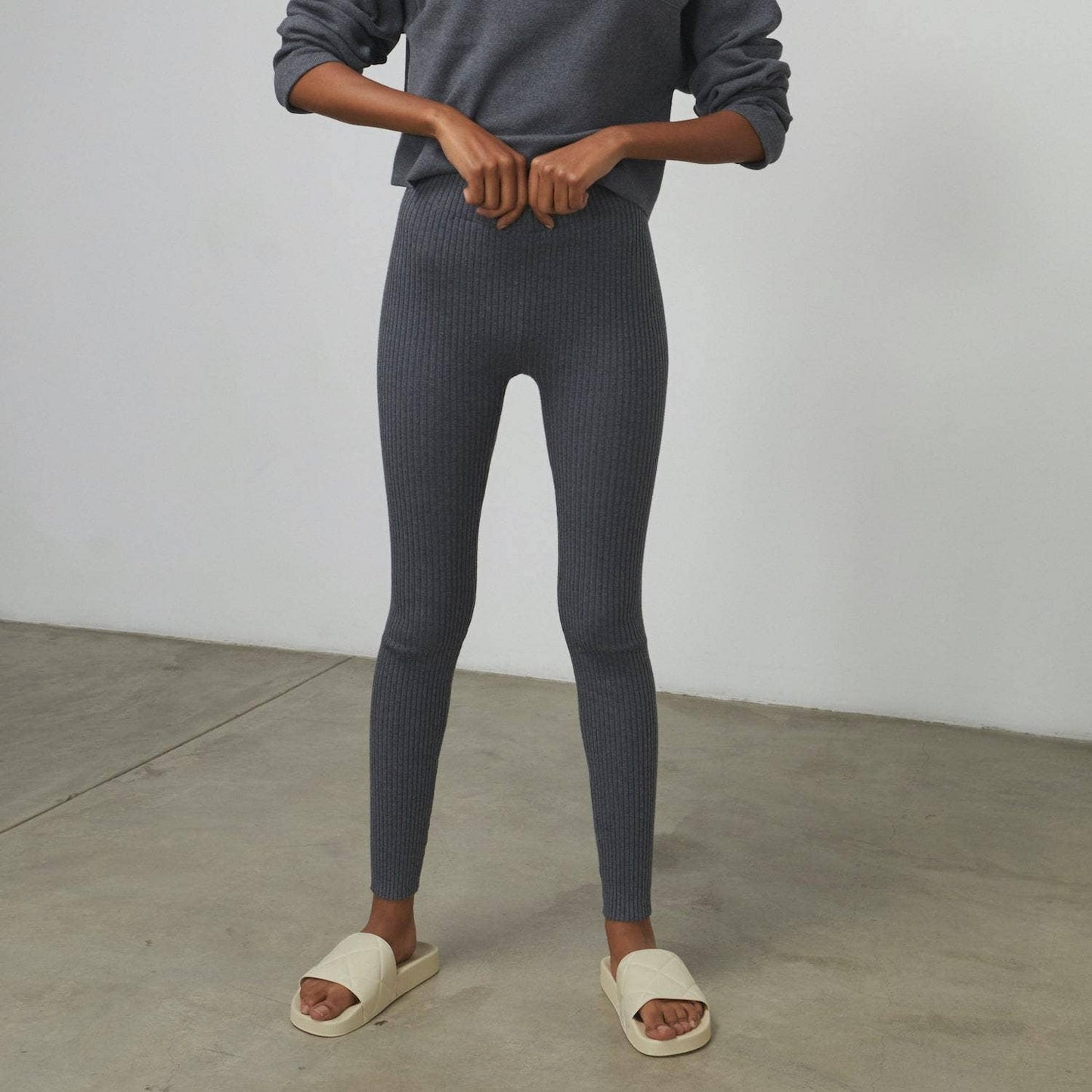 LUNYA - Cozy Cotton Silk Ribbed Legging: Restful Grey Heather / XS