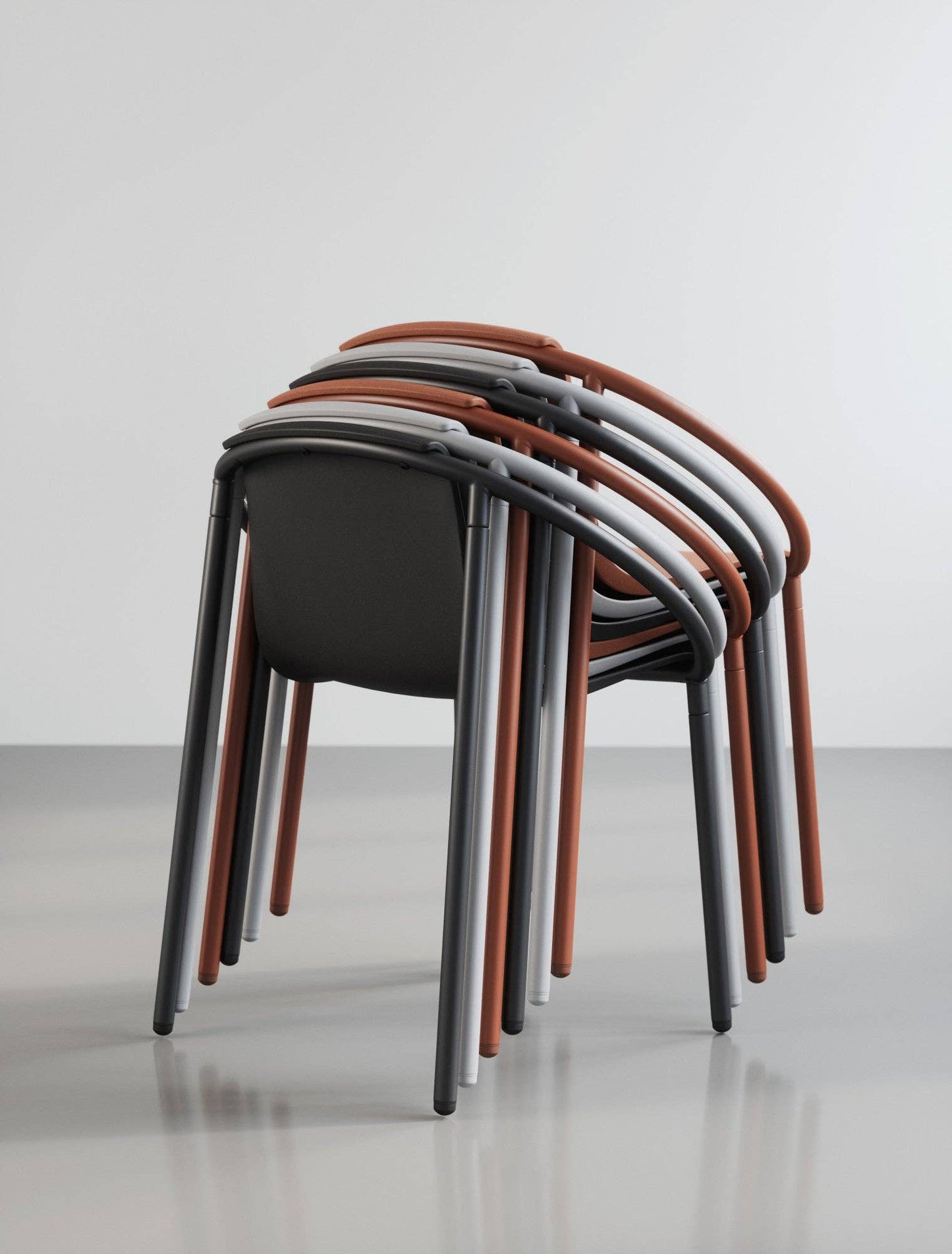 Umbra - Ringo Chair: Sierra