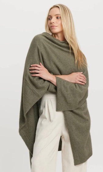 Untouched World Kapua Luxe Eco Wrap from New Zealand