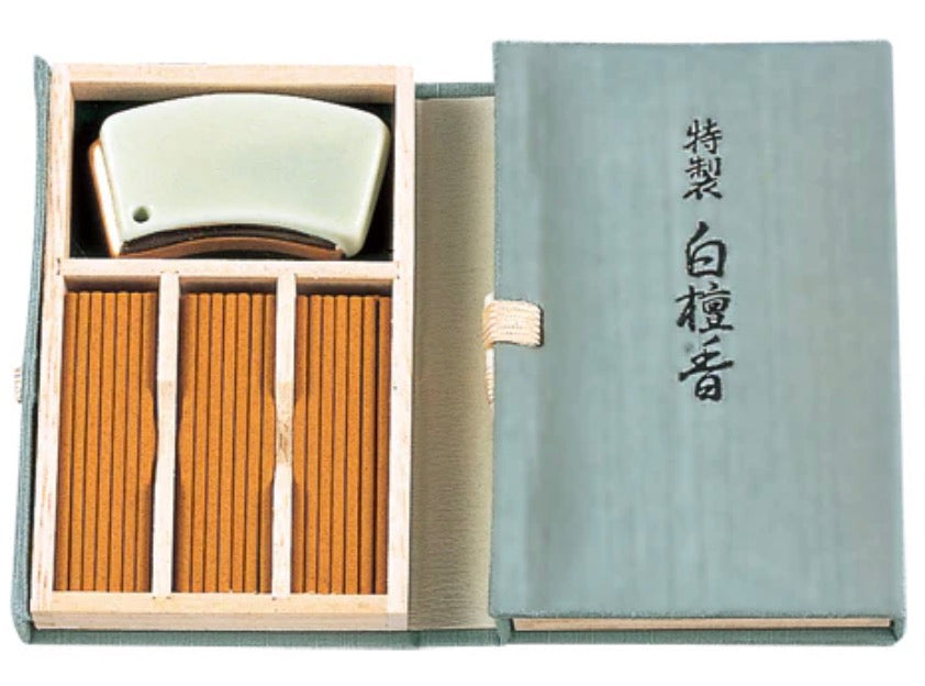 Tokusei byakudan-special sandalwood incense from Japan