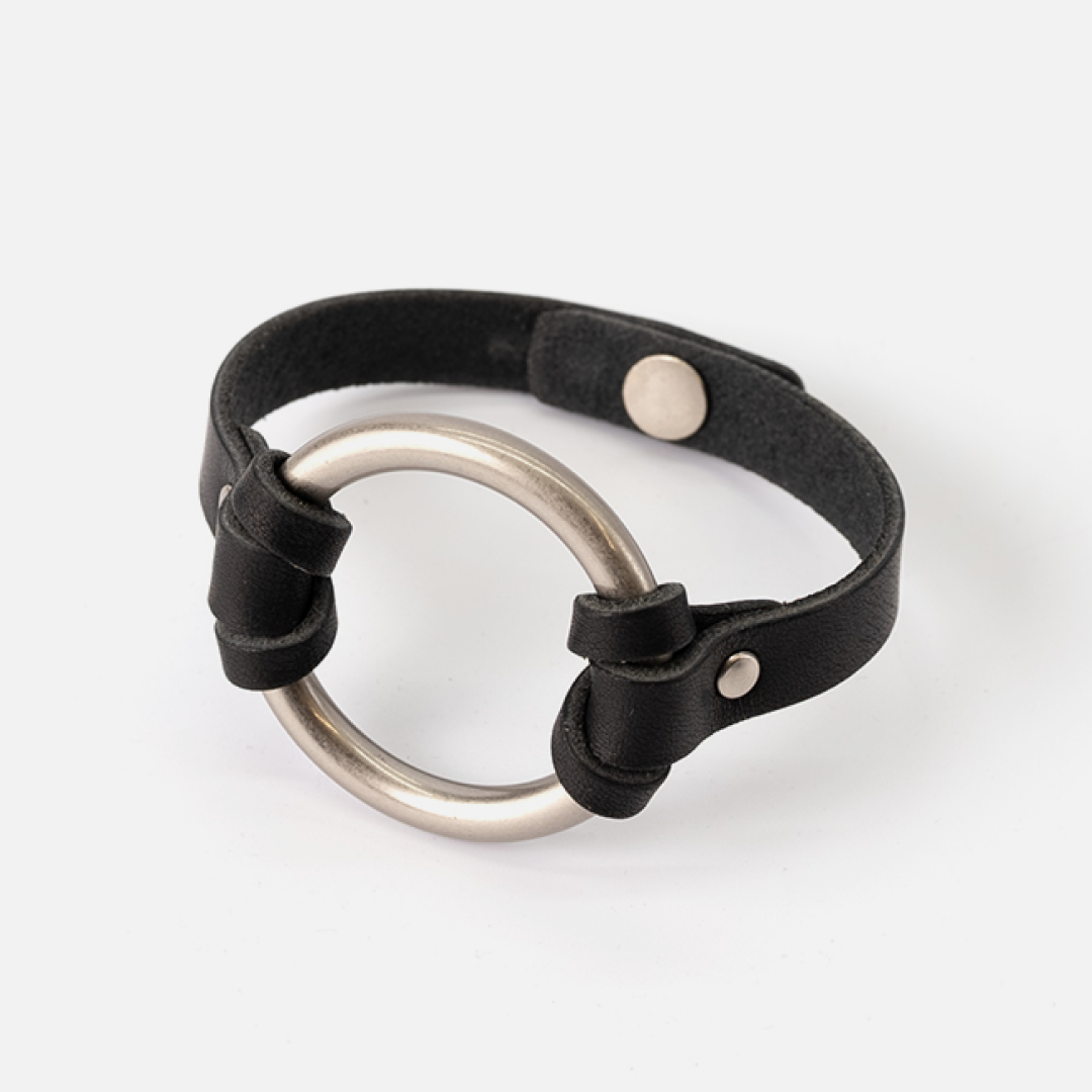 O-Ring Chinati Bracelet: Small / Natural / Black