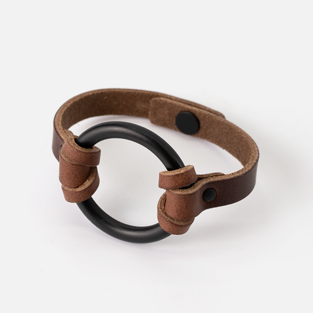 O-Ring Chinati Bracelet: Small / Natural / Black