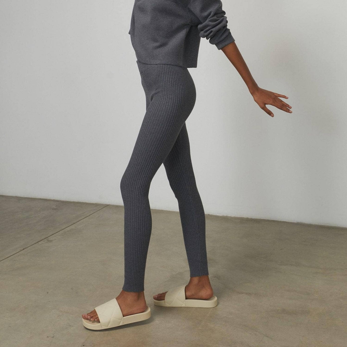 LUNYA - Cozy Cotton Silk Ribbed Legging: Restful Grey Heather / XS