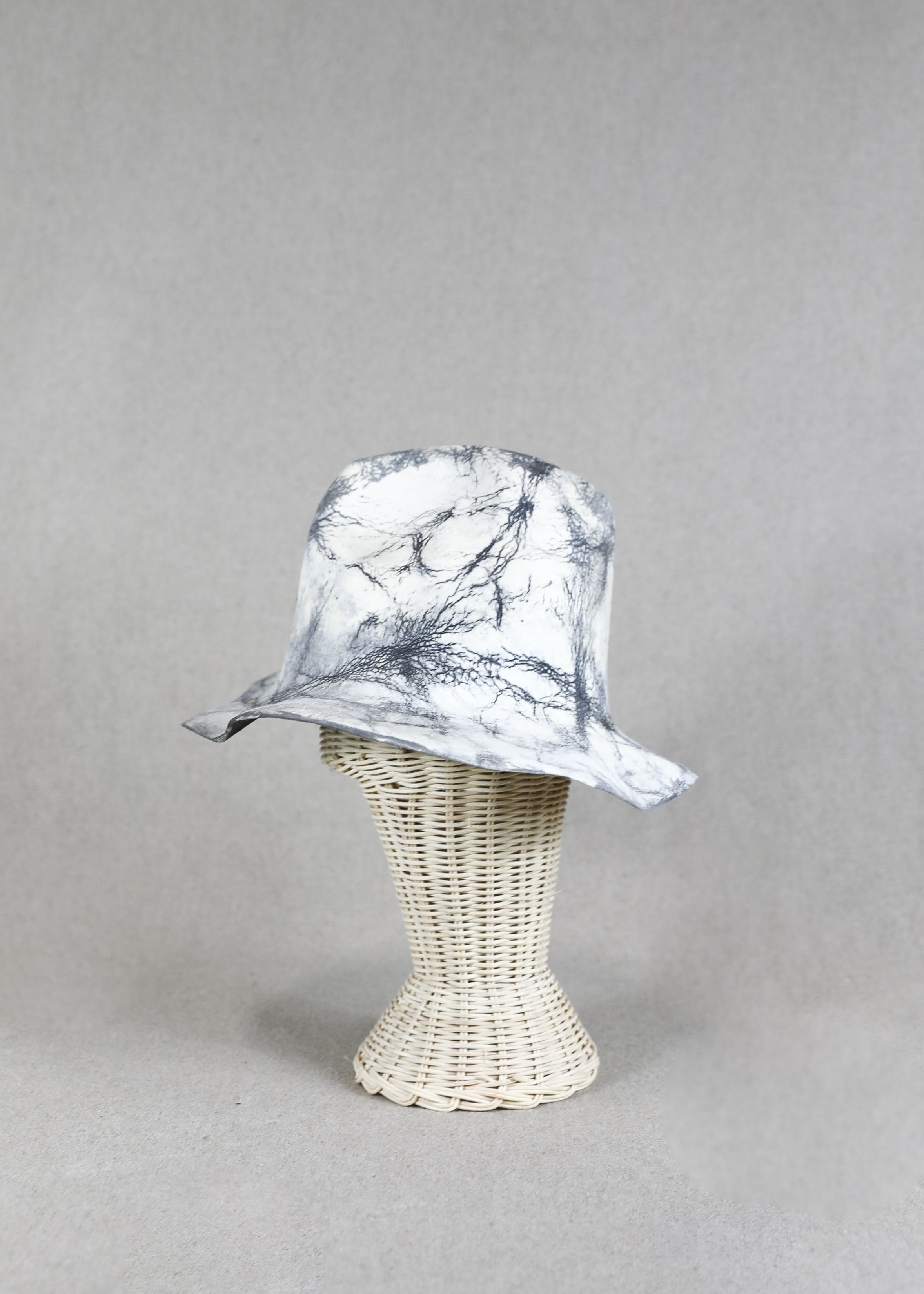 Waxed Spaventa Lapin Hat in Marble